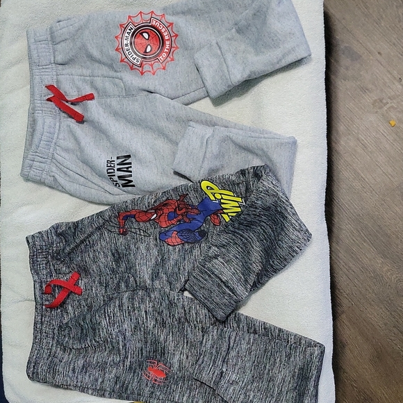 Spiderman Other - Spiderman sweat pants boys size 6